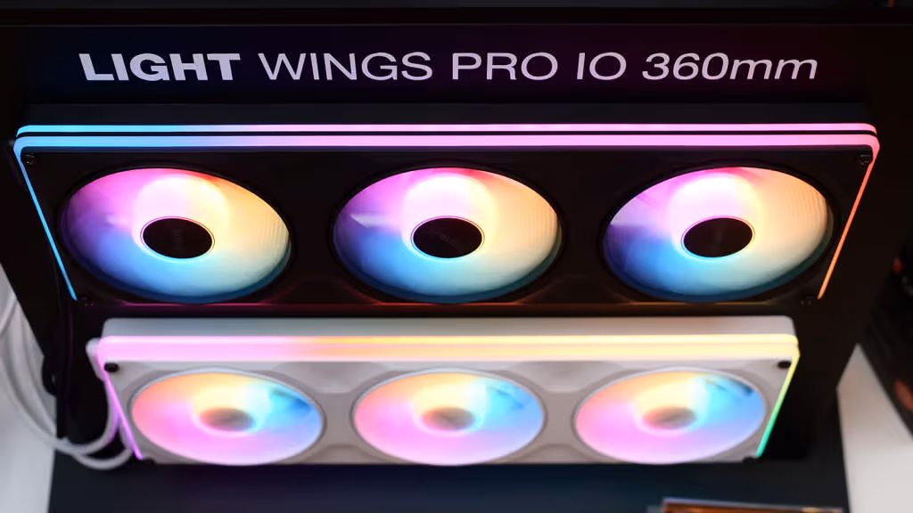 Light Wings Pro IO 03