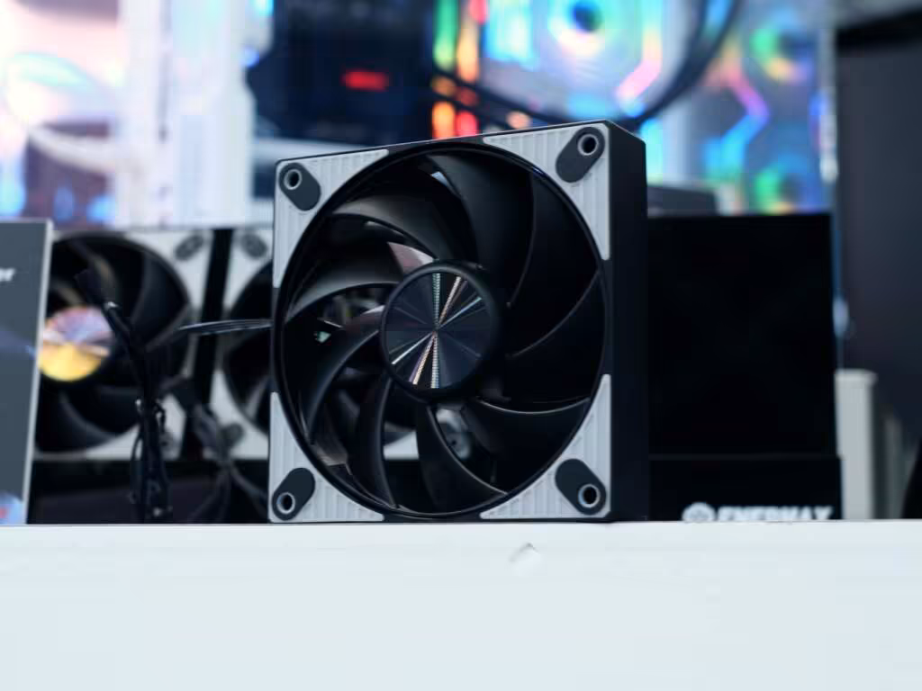 Enermax vise les workstations au computex 2026 avec ses Mariner WST II et PF-II 120 7 PF II 120 03