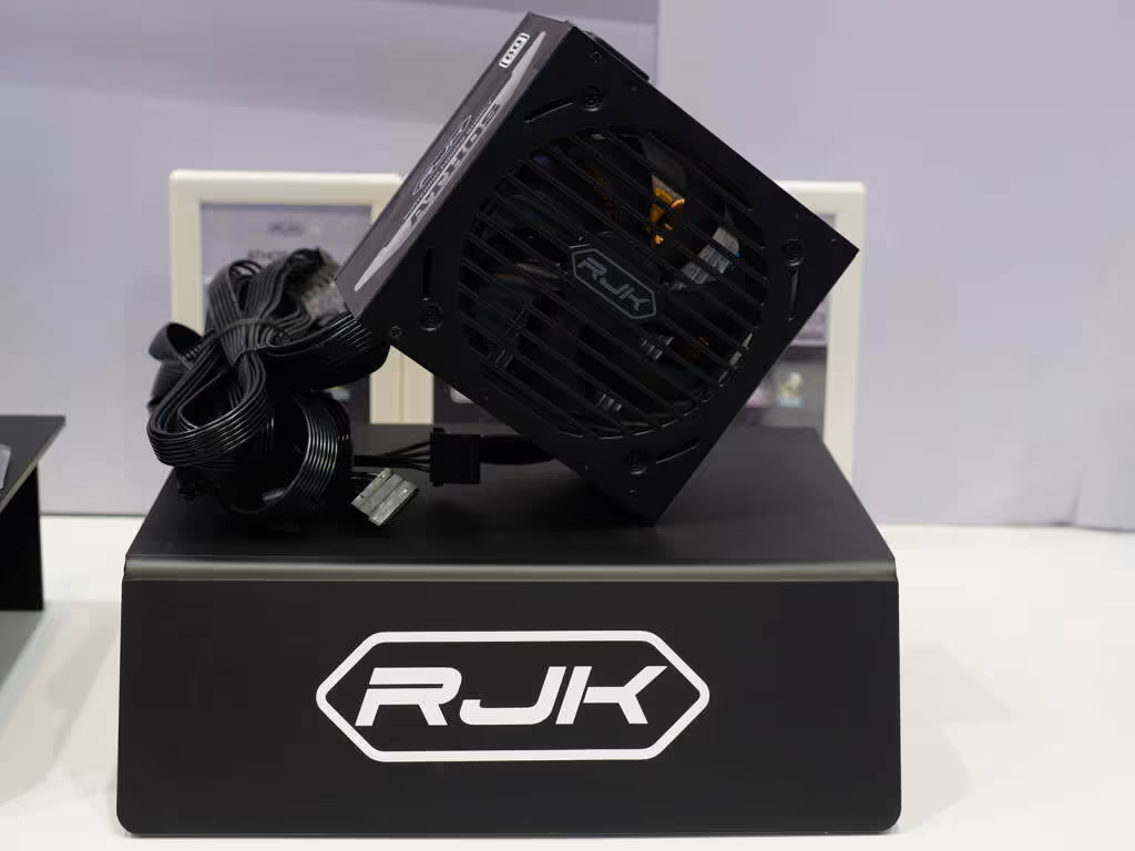 RAIJINTEK dévoile ses alimentations 2026, du bloc simple au bloc 3000 W 9 RAIJINTEK athos 01