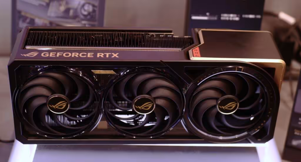 ROG Astral GeForce RTX 5090 Edition 20 03