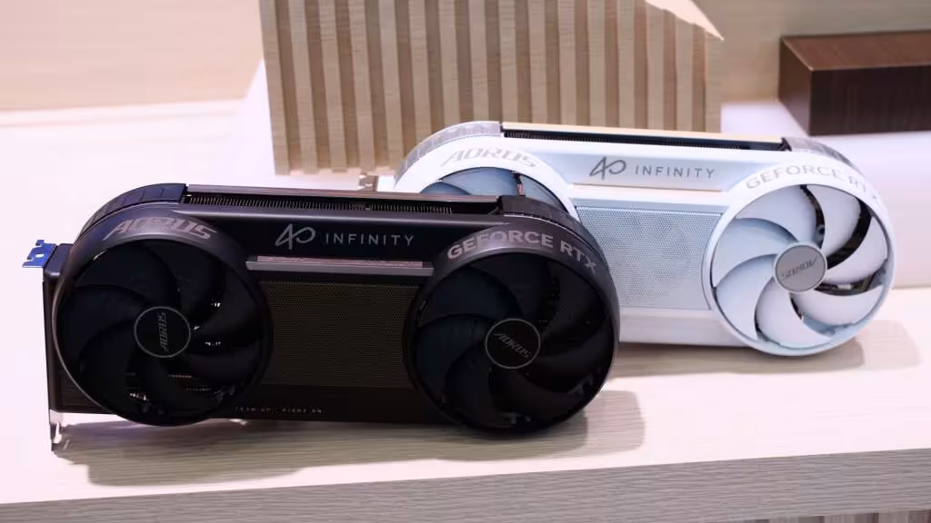 RTX 5080 INFINITY WOOD 01