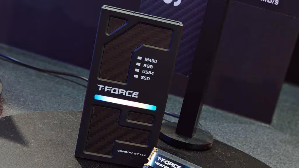 T FORCE M400 RGB External SSD Carbon Style