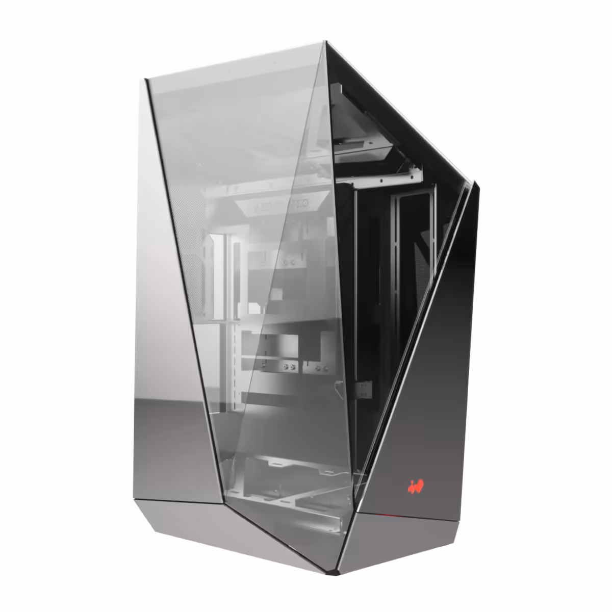 InWin AEON NEO : une coque miroir spectaculaire, mais un boîtier très massif à monter 5 Perspective de la coque miroir InWin AEON NEO ouverte, arêtes métalliques et vitrages sans détails apparents