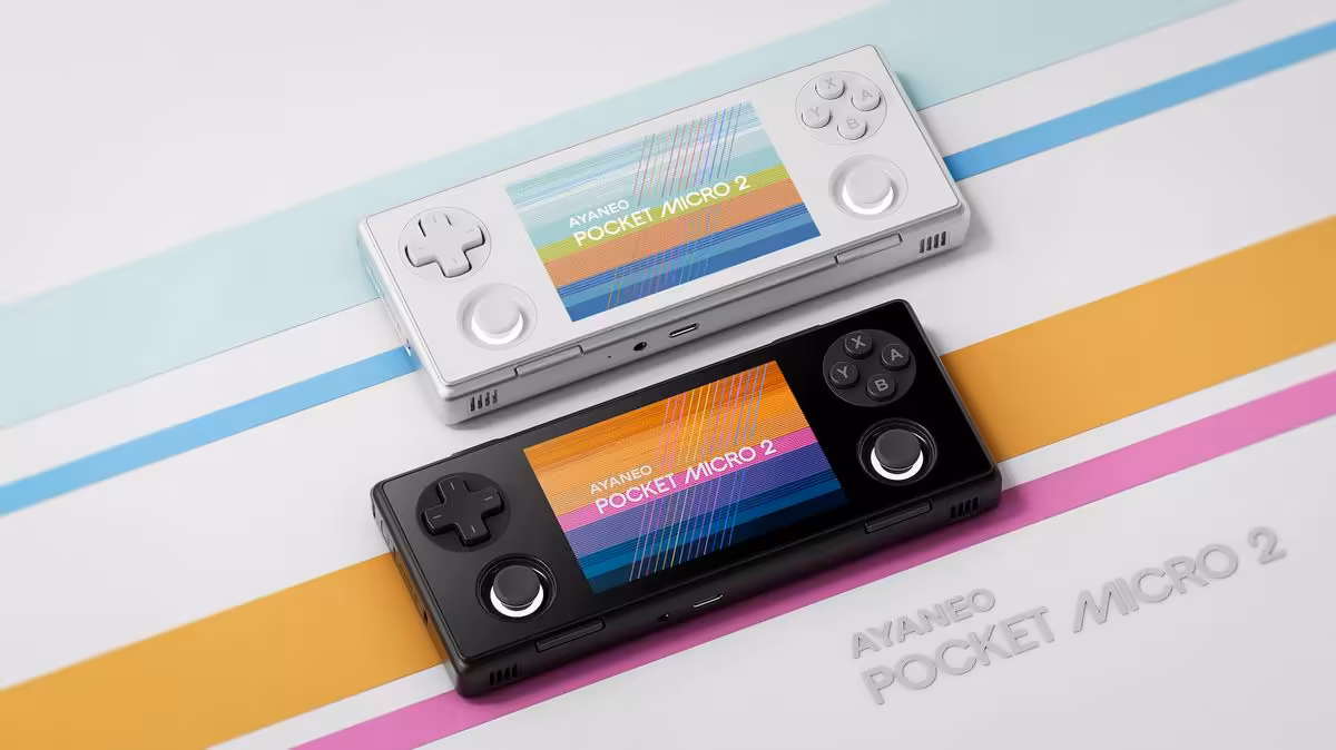 Console portable AYANEO Pocket Micro 2 blanche et noire, vue de face avec écran rétro coloré