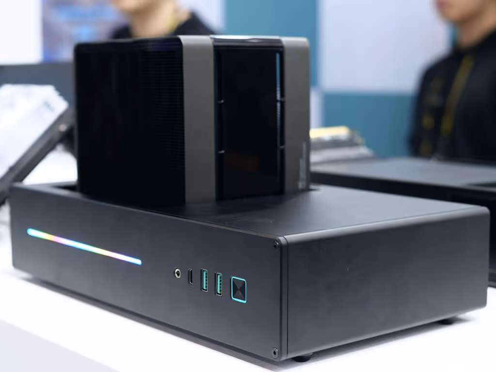DeepCool veut empiler les composants PC avec un boîtier modulaire Mini-ITX très malin 2 deepcool pc empilalble mini itx egpu
