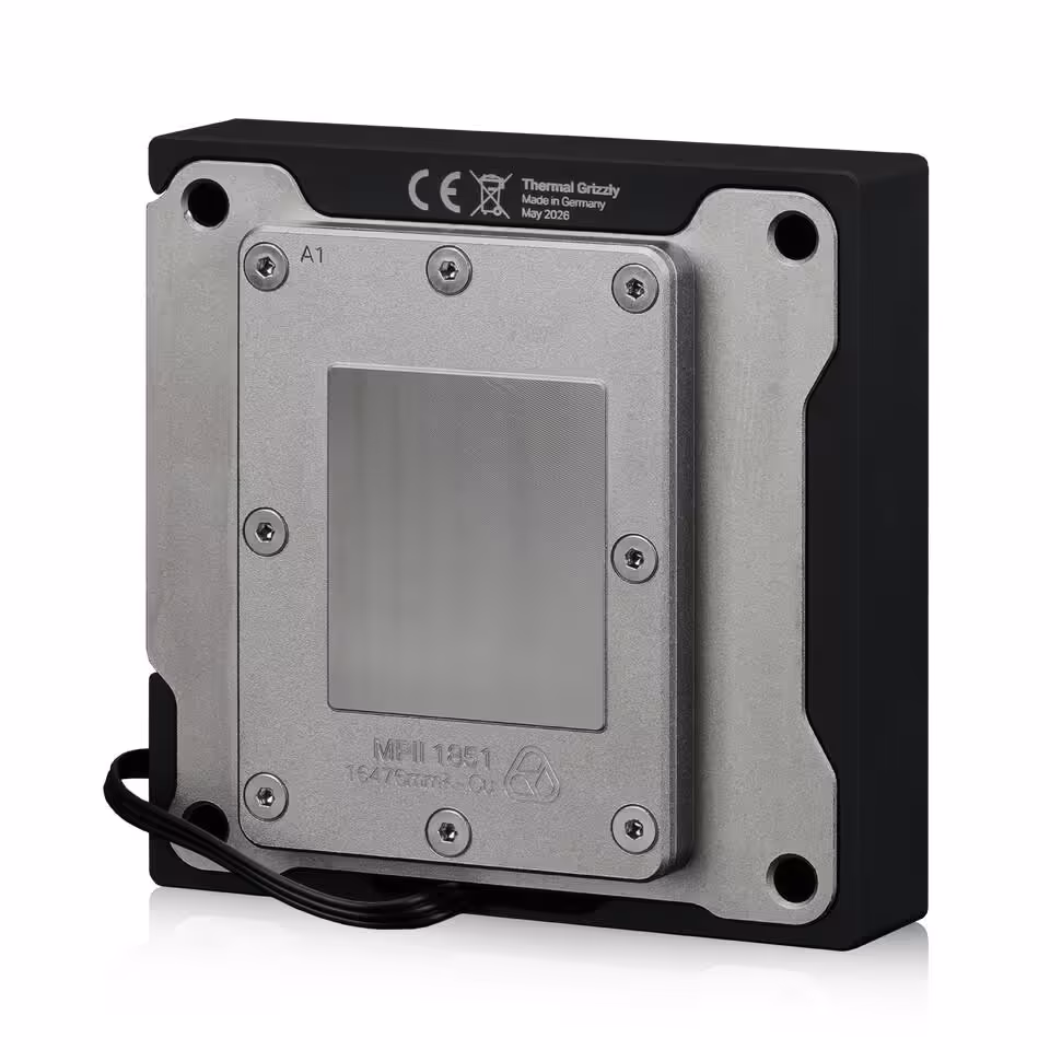 DeltaMate MPII : Thermal Grizzly lance ses waterblocks CPU AM5 et LGA1851 haut de gamme 6 Waterblock Thermal Grizzly DeltaMate MPII 1851, vue arrière montrant la base, les vis et le câble