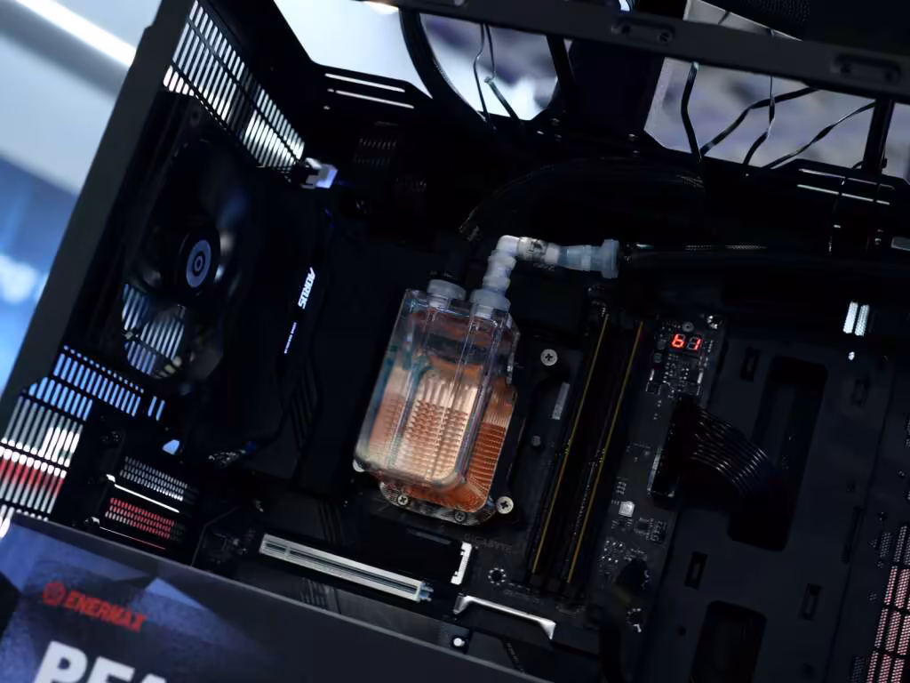 Enermax PFA : l’AIO sans pompe qui veut remplacer le watercooling classique 4 enermax pfa 03