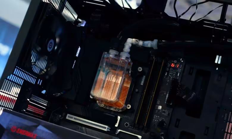Enermax PFA : l’AIO sans pompe qui veut remplacer le watercooling classique 1 enermax pfa aio sans pompe heroimg