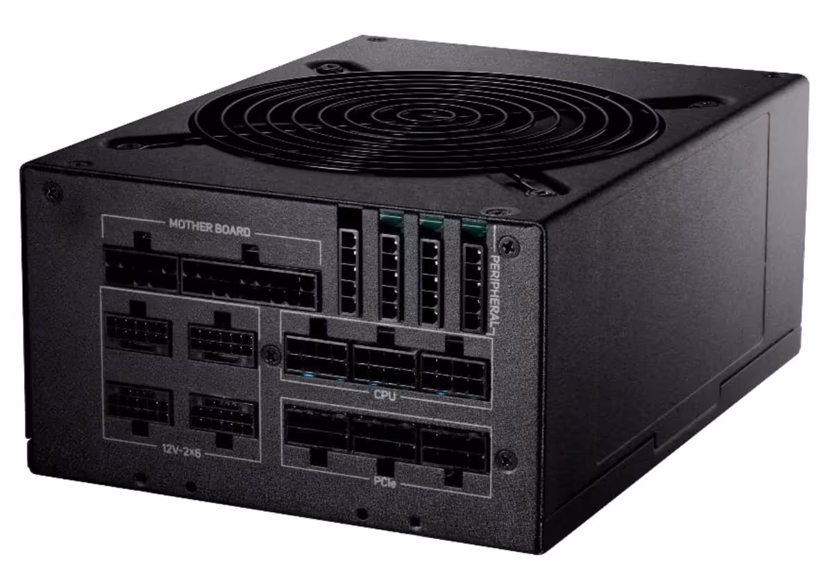 Alimentation FSP modulaire noire, connecteurs CPU et carte mère visibles, ventilateur supérieur 120 mm