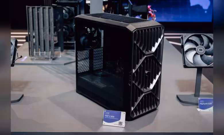 Cooler Master HAF II 500 : deux 220 mm pour le GPU, mais sans RGB ni excès visuel 1 Cooler Master HAF II 500 en vitrine, façade entièrement ajourée et châssis orienté airflow pour GPU et alimentation.