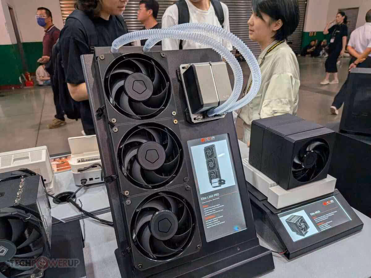 Support de refroidissement ID-Cooling à trois ventilateurs, tubes gainés, bloc pompe compact