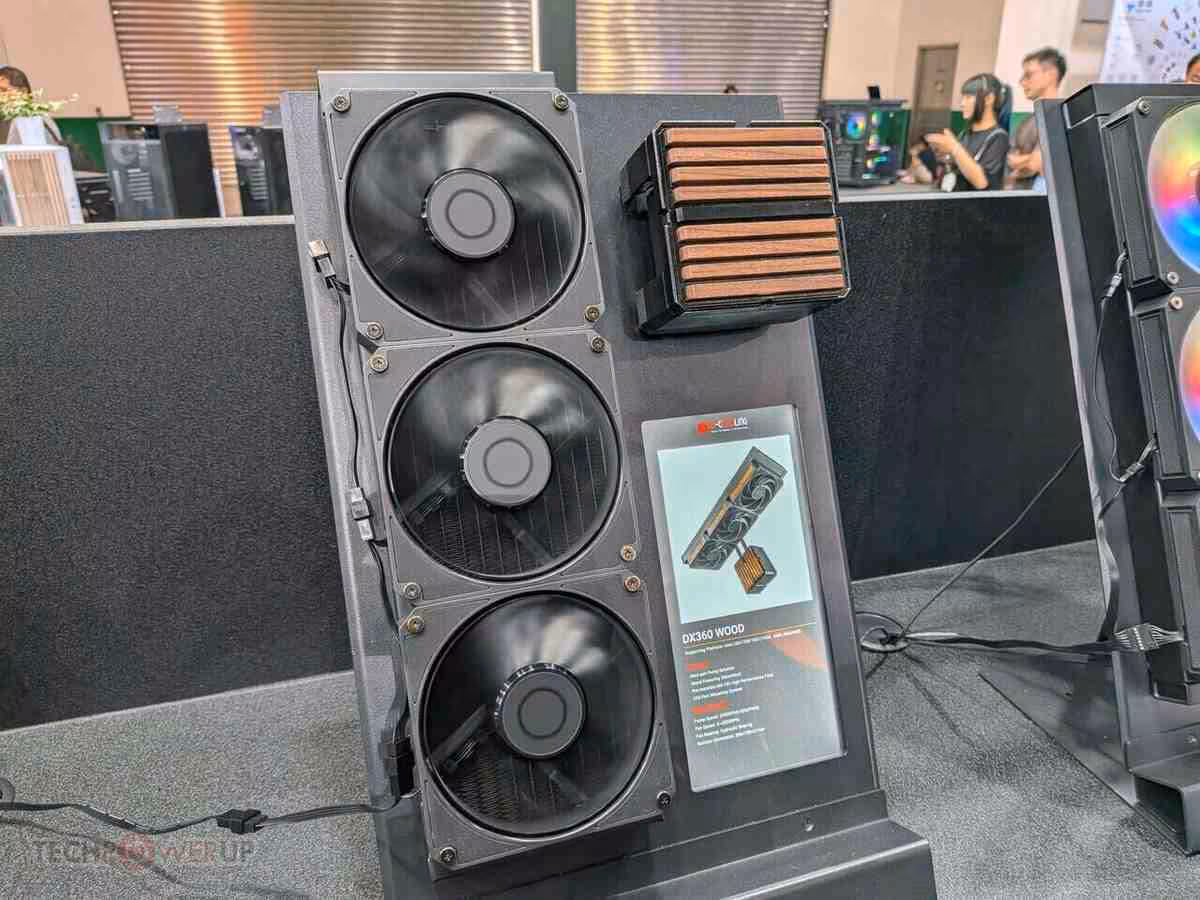 Support de refroidissement ID-Cooling noir, trois ventilateurs, module latéral en finition bois
