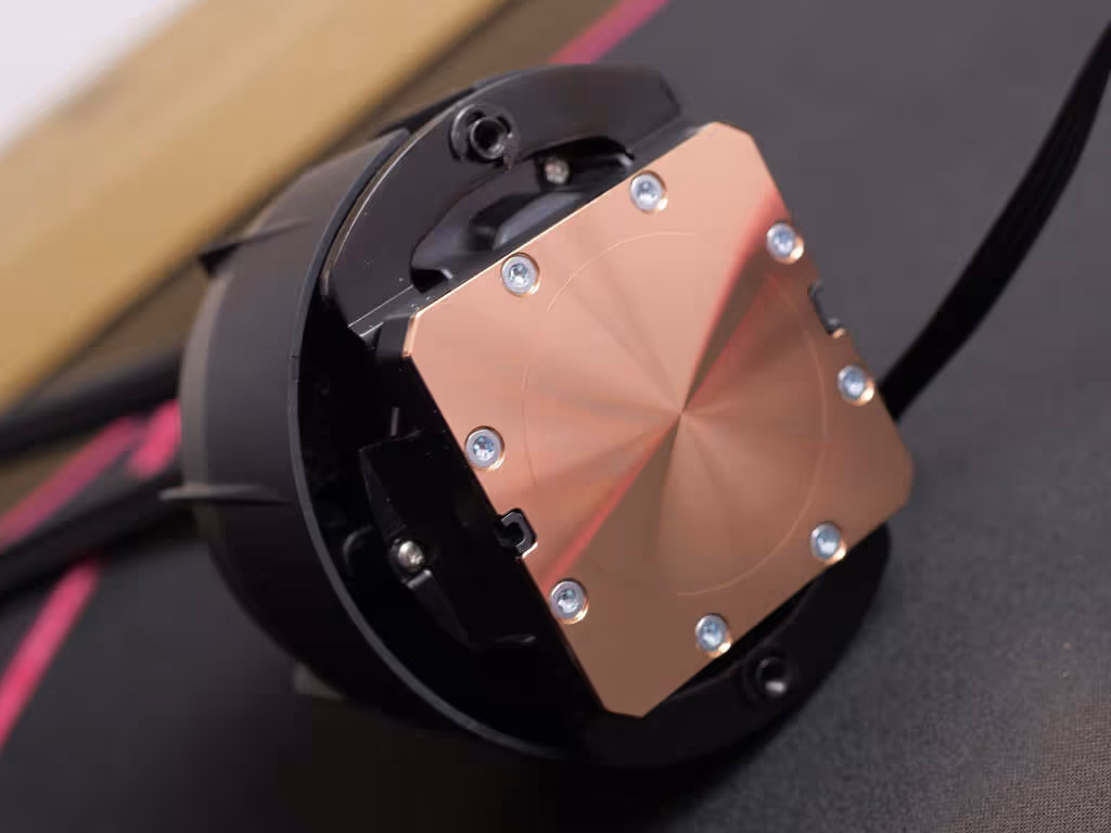 Test Noctua NL-LC1-36 : Noctua arrive enfin dans le watercooling AIO 17 noctua nl lc1 36 radiateur plaque froide