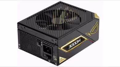 Photo ASUS ROG Thor 3000W, éclairage professionnel, fond blanc, logo bien visible