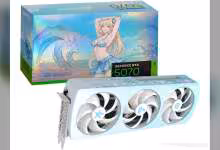 Carte graphique RTX 5070 Sakura avec boîte colorée, illustration personnage animé