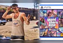 Personnage GTA devant boîte de jeu PS5, arrière-plan clair et occupé.