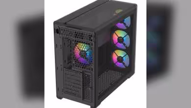 Boîtier SAMA S50 noir avec façade en verre, trois ventilateurs RGB en façade et un arrière