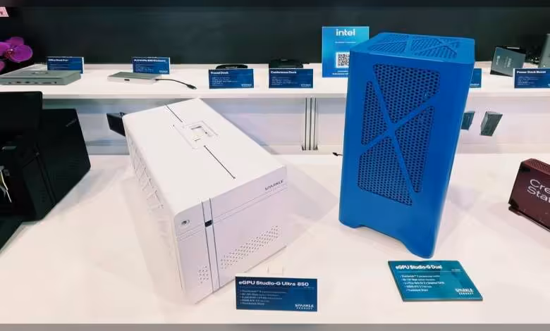 eGPU Thunderbolt 5 : SPARKLE expose un dock externe capable d'accueillir deux GPU 1 SPARKLE shows dual-GPU Thunderbolt 5 eGPU dock
