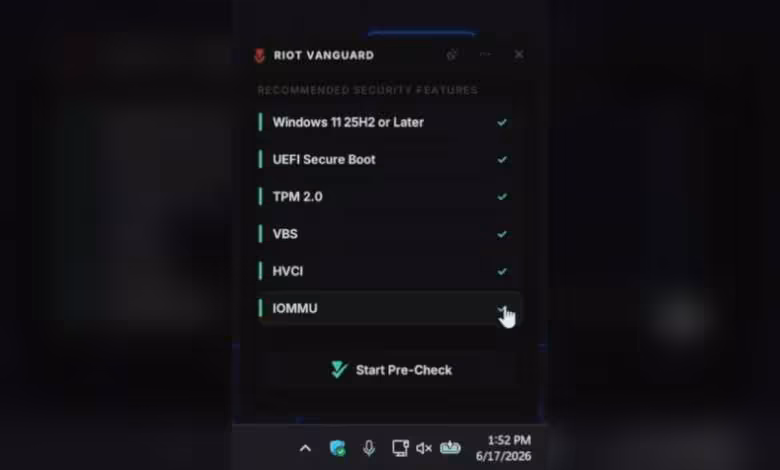 Interface Riot Vanguard affichant Windows 11 25H2, UEFI Secure Boot, TPM 2.0, VBS, HVCI et IOMMU