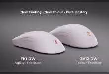 Souris Zowie FK1-DW et ZA12-DW blanches, vue produit sur fond gris avec slogan New Coating New Colour Pure Mastery