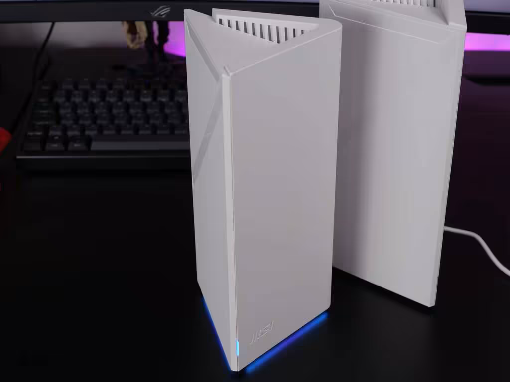 roamii be pro mesh system rgb 01