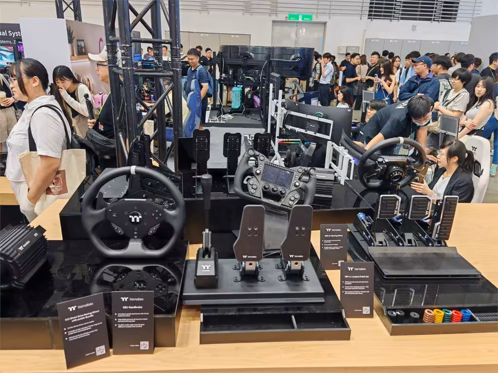 thermaltake simracing