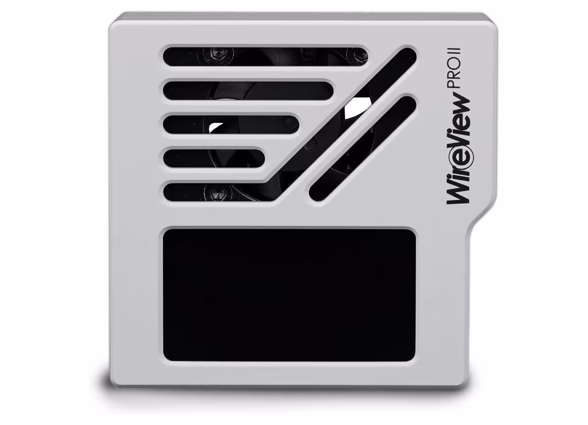 WireView Pro II White Edition sur fond blanc neutre, produit bien cadré mais peu contrasté The first image likely has more vi