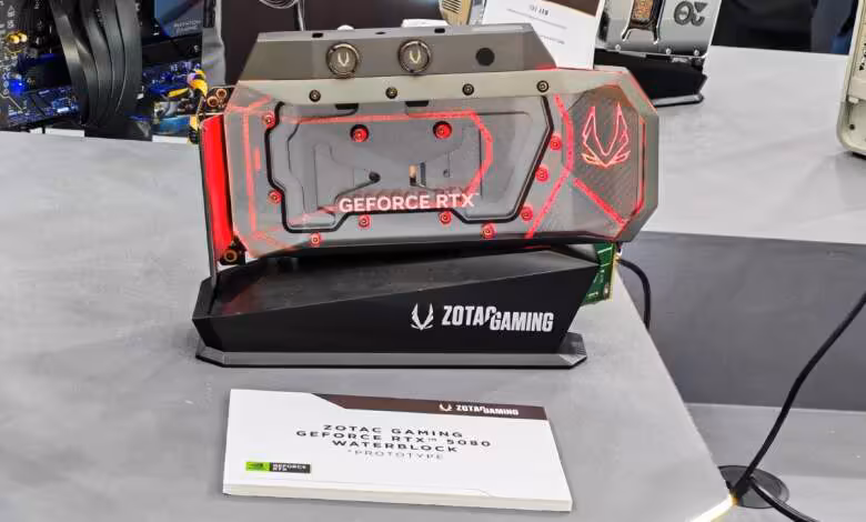 RTX 5080 : ZOTAC expose deux cartes, water block intégral et AIO 360 mm 1 zotac gaming rtx 5080 waterblock computex 2026