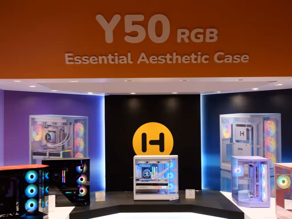 hyte y50 rgb computex 2026 04
