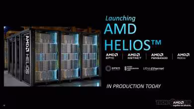 Rack AMD Helios en production, avec logos AMD EPYC, Instinct, Pensando et ROCm