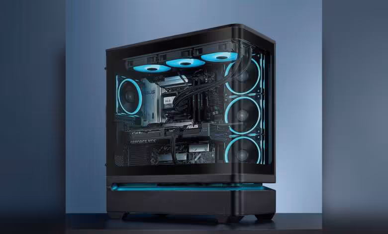 ASUS Prime AP304 : un boîtier panoramique ATX avec verre courbé et GPU jusqu’à 420 mm 1 Boîtier ASUS Prime AP304 noir, vue interne panoramique avec ventilateurs RGB et carte graphique ASUS
