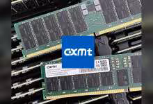 Modules mémoire serveur DDR5 CXMT verts avec puces noires et logo CXMT bleu au centre