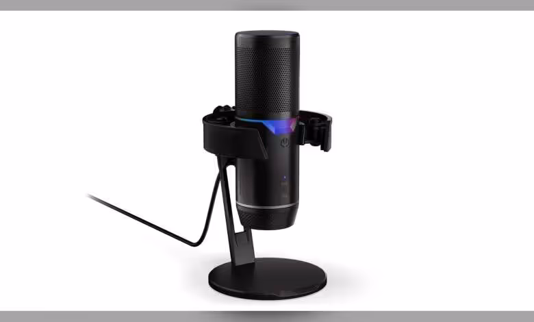 Endorfy Solum 2 : quatre microphones USB pensés pour le stream, le jeu et le télétravail 1 Micro USB Endorfy Solum 2 noir sur pied, éclairage RGB violet et bleu sur la capsule