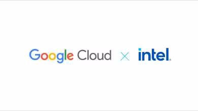 Logos Google Cloud et Intel sur fond blanc, illustrant un partenariat cloud et HPC