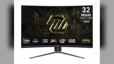 Moniteur MSI MAG 32 WQHD 2560 x 1440 incurvé, dalle Rapid VA, pied à deux branches.