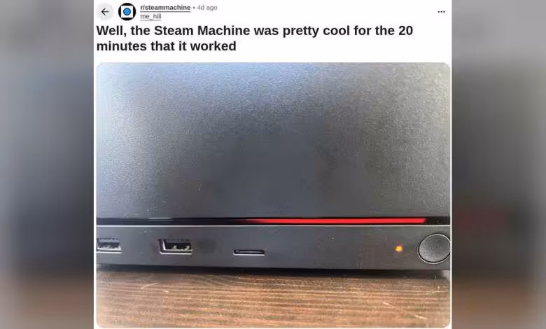 Steam Machine : la « red line of death » venait d’un simple reset CMOS 1 Steam Machine noire avec bande LED rouge de panne, ports USB et bouton d’alimentation visibles