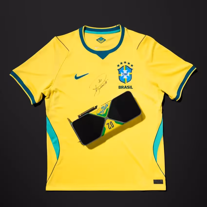 RTX 5080 dédicacée : NVIDIA Brasil l’offre avec un maillot signé par Paquetá 2 Maillot de football Brasil jaune avec signature et accessoire noir sur fond noir