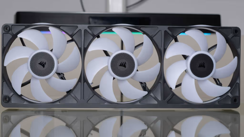 Ventilateurs RX II RGB Unified Frame 01