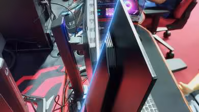 iiyama G-Master Gold Phoenix : un 49 pouces 240 Hz à 1000R aperçu à la Gamescom 2026
