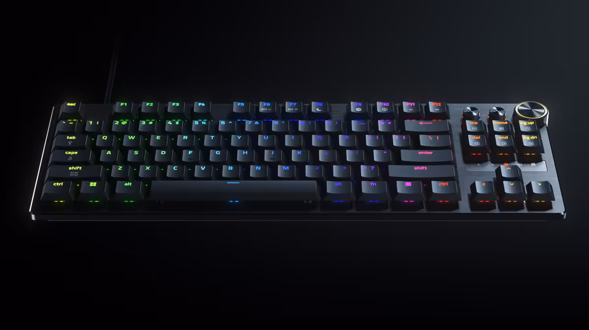 Clavier mécanique Razer Huntsman V3 Pro Low-profile TKL en vue de face, touches RGB et molette latérale