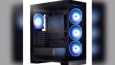 Boîtier Chieftec Vista Max GX-30B-OP noir avec trois ventilateurs frontaux RGB et panneau latéral vitré.
