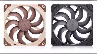 Deux ventilateurs Noctua NF-A12x25, versions beige et chromée noire, design sans RGB ni écran LC
