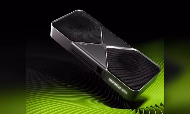 RTX 50 : la Corée du Sud encaisse déjà jusqu’à 30 % de hausse sur les GeForce 1 Carte graphique NVIDIA GeForce RTX 5090 au design compact noir et gris, avec doubles ventilateurs visibles