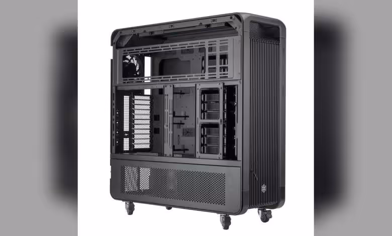 SilverStone ALTA T2 : un boîtier super tour taillé pour les stations IA multi-GPU 1 SilverStone ALTA T2 ouvert, châssis super tour avec façade nervurée, baie de stockage et roues