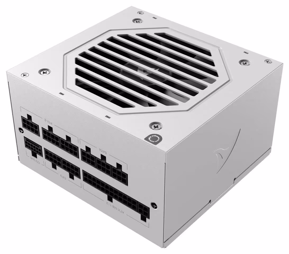 Sharkoon Rebel P20 Gen 2 : une alimentation ATX 3.1 jusqu’à 1000 W sous 99,90 € 4 Alimentation Sharkoon Rebel P20 Gen 2 blanche, vue en trois quarts avec connecteurs modulaires latéraux.
