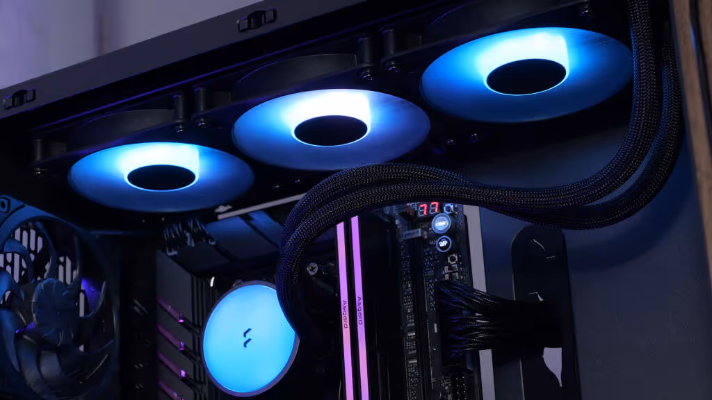 Test Fractal Radius 360 RGB : un AIO 360 mm sobre, efficace et sans logiciel à installer 25 Fractal Radius 360 RGB rgb show 05