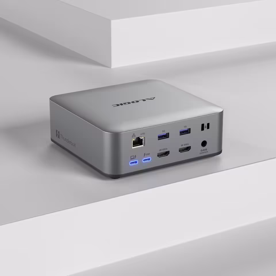 Alogic IFA 2026 : écrans 5K/6K tactiles, docks TB5 et gamme Vision pro 25 Dock Alogic gris compact, ports USB-C, USB-A, HDMI et Ethernet visibles