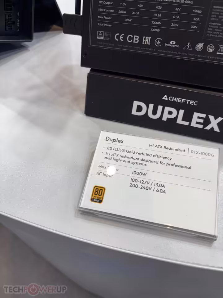 Chieftec Titan 1650W et Duplex : deux nouvelles alimentations dévoilées à l’IFA 2026 6 Plaque technique du Chieftec Duplex 1000W avec certification 80 Plus et spécifications électriques.