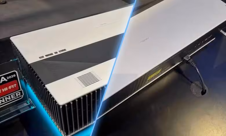 AWOL Vision LuxVision : le premier vidéoprojecteur UST 4K 120 Hz à shift optique