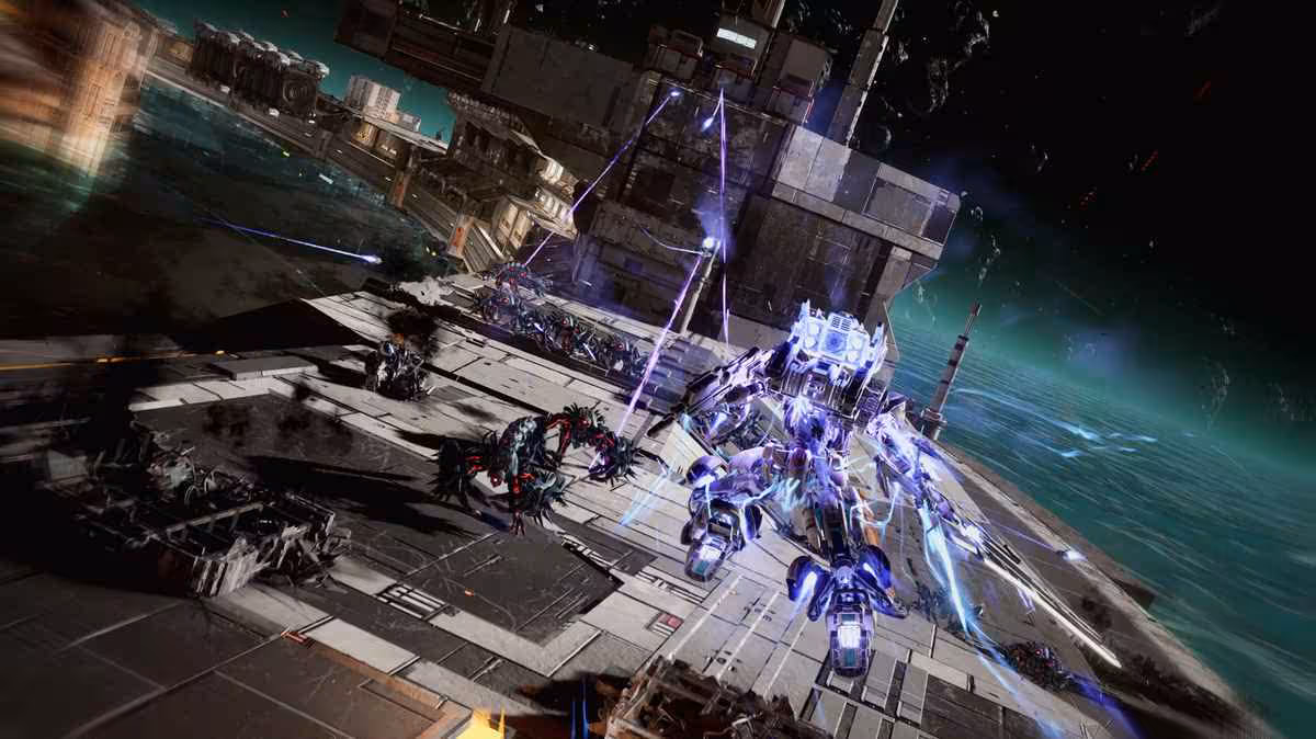 Gundam Rogue Orbit arrive le 5 mars 2027 avec une nouvelle chronologie inédite 5 Combat spatial sur plateforme avec Gundam lumineux et explosions, scène d’action en orbite